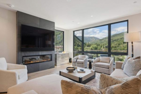 One Riverfront Condo 400 by East West Hospitality